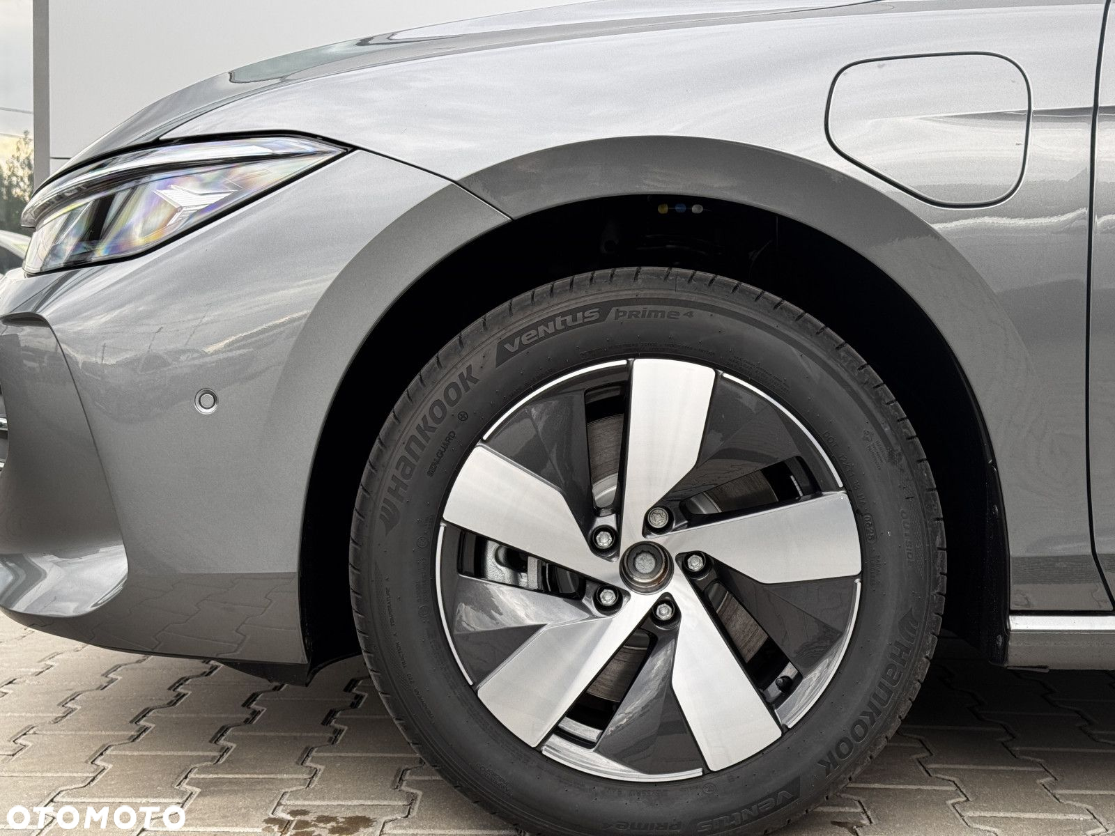 Volkswagen Passat - 3