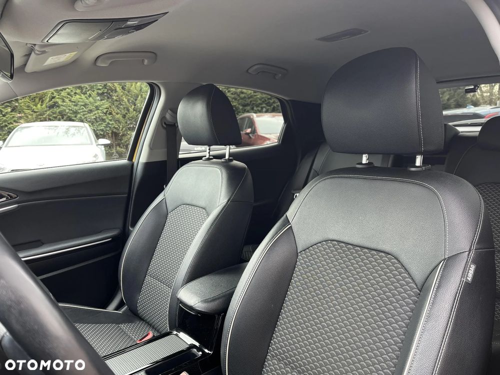 Kia XCeed 1.5 T-GDI Business Line DCT - 11