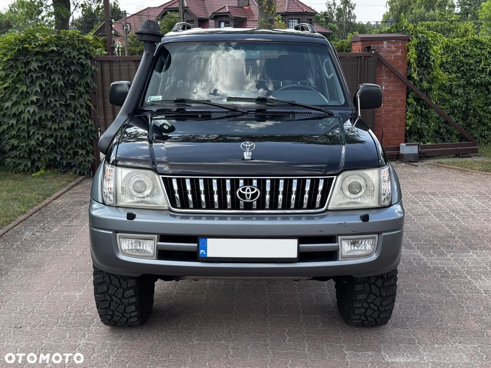 Toyota Land Cruiser 3.0 D Terra - 2