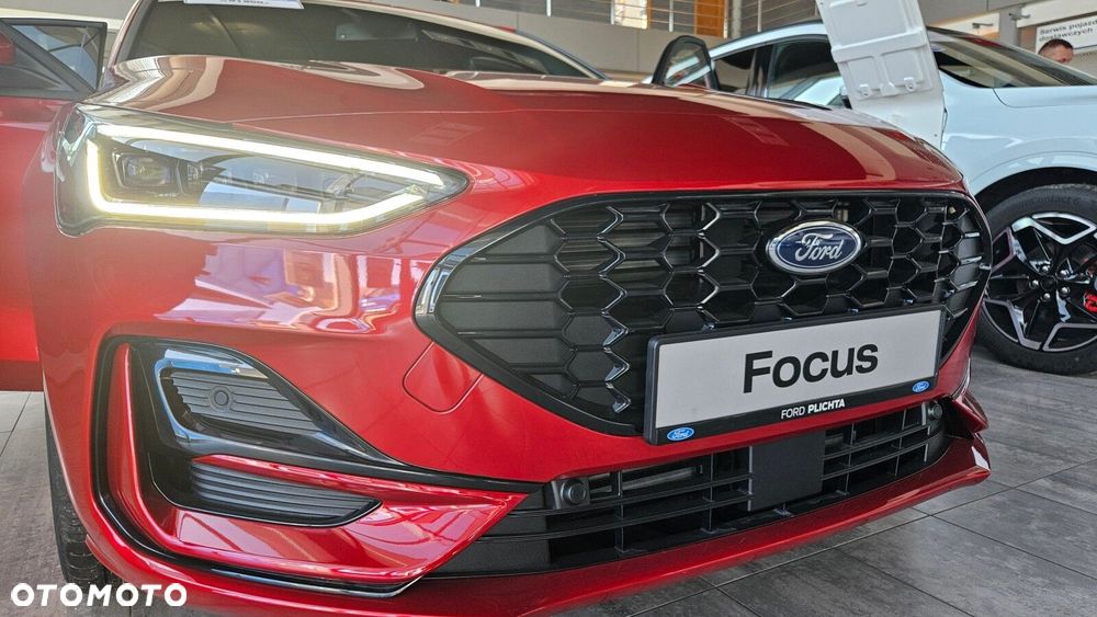 Ford Focus 1.0 EcoBoost Hybrid ST-LINE X - 17