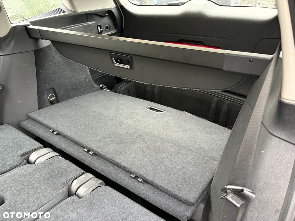 BMW Seria 2 216d - 14