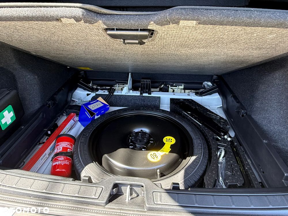 Volvo XC 40 - 11