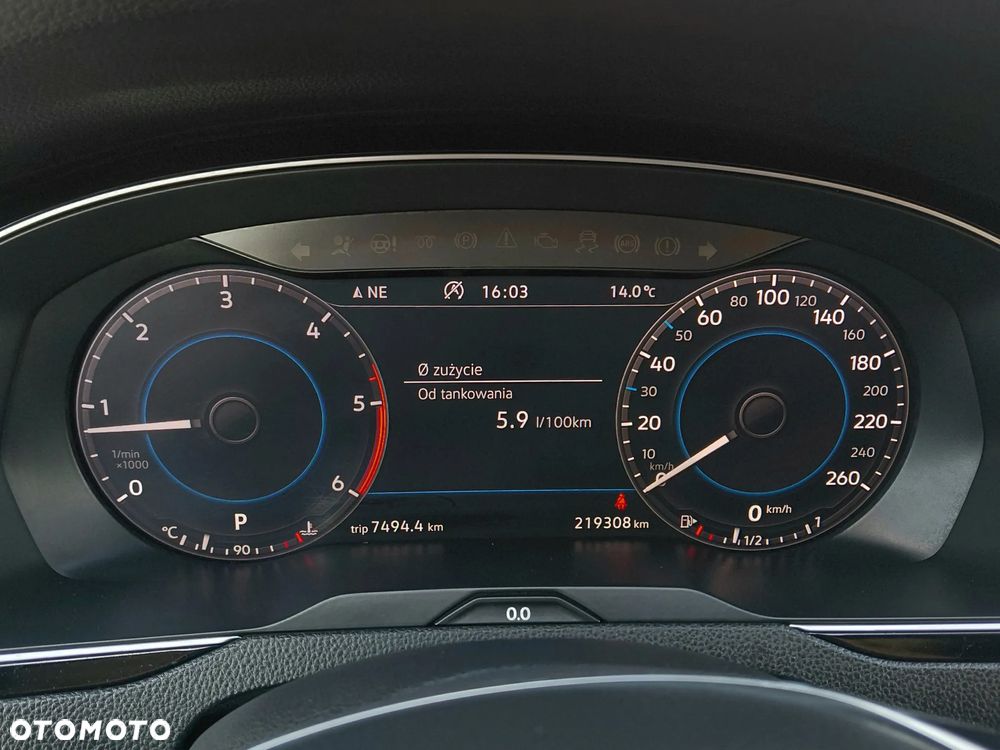 Volkswagen Passat 2.0 TDI BMT Highline DSG - 17