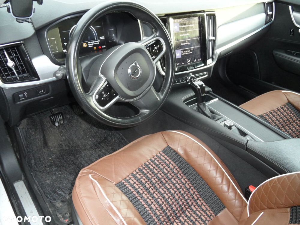 Volvo V90 - 5