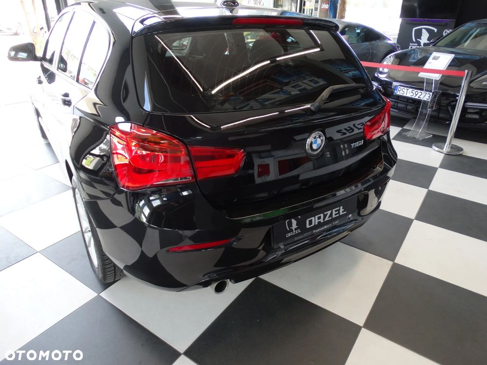 BMW Seria 1 116i Edition M Sport Shadow - 11