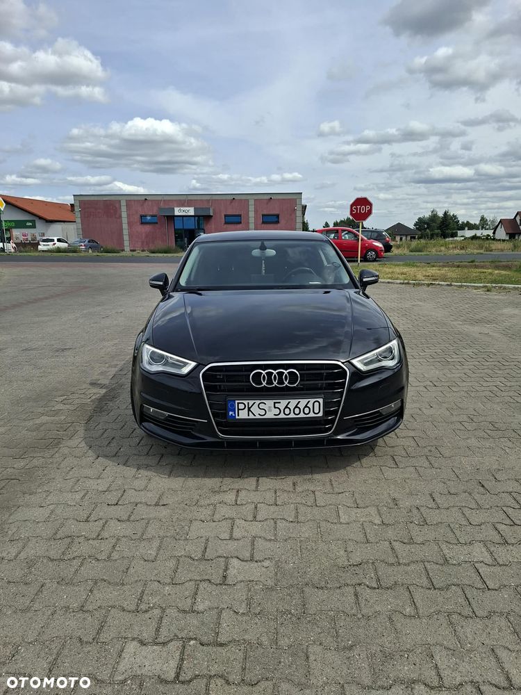 Audi A3 Limousine 2.0 TDI design - 14