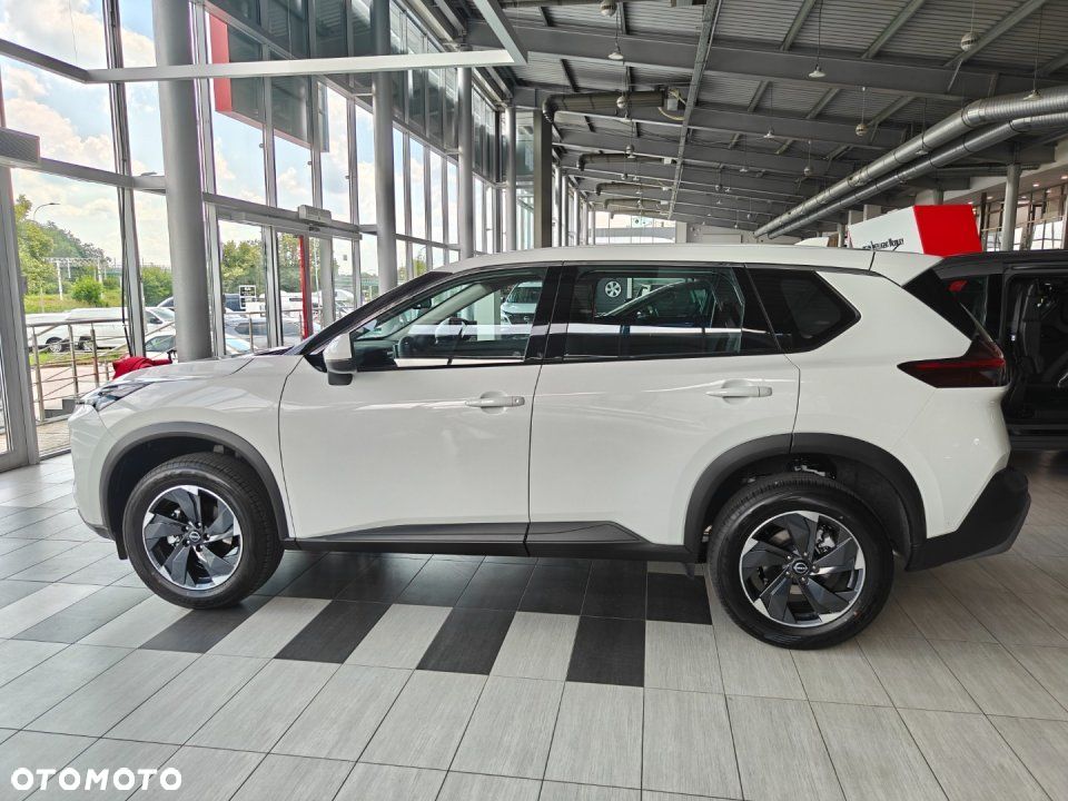Nissan X-Trail - 8