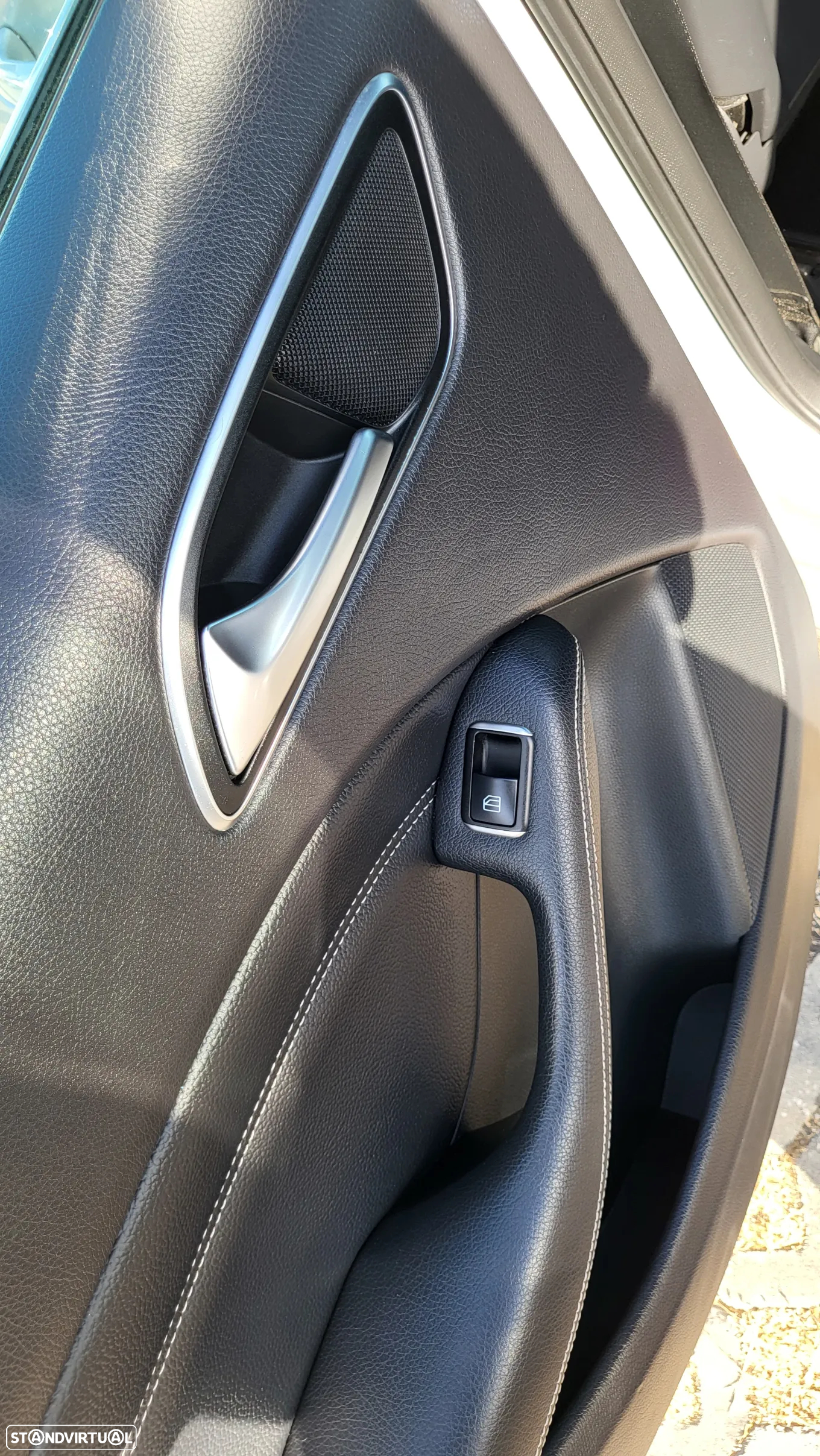 Mercedes-Benz B 180 - 10