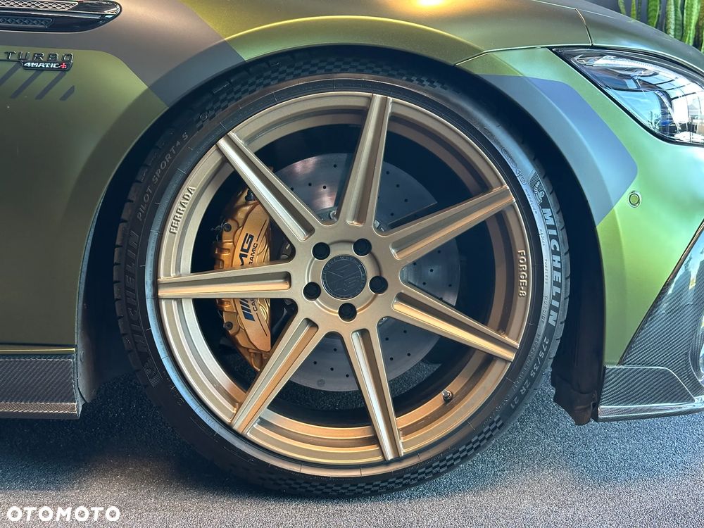 Mercedes-Benz AMG GT 63 S 4-Matic+ - 33