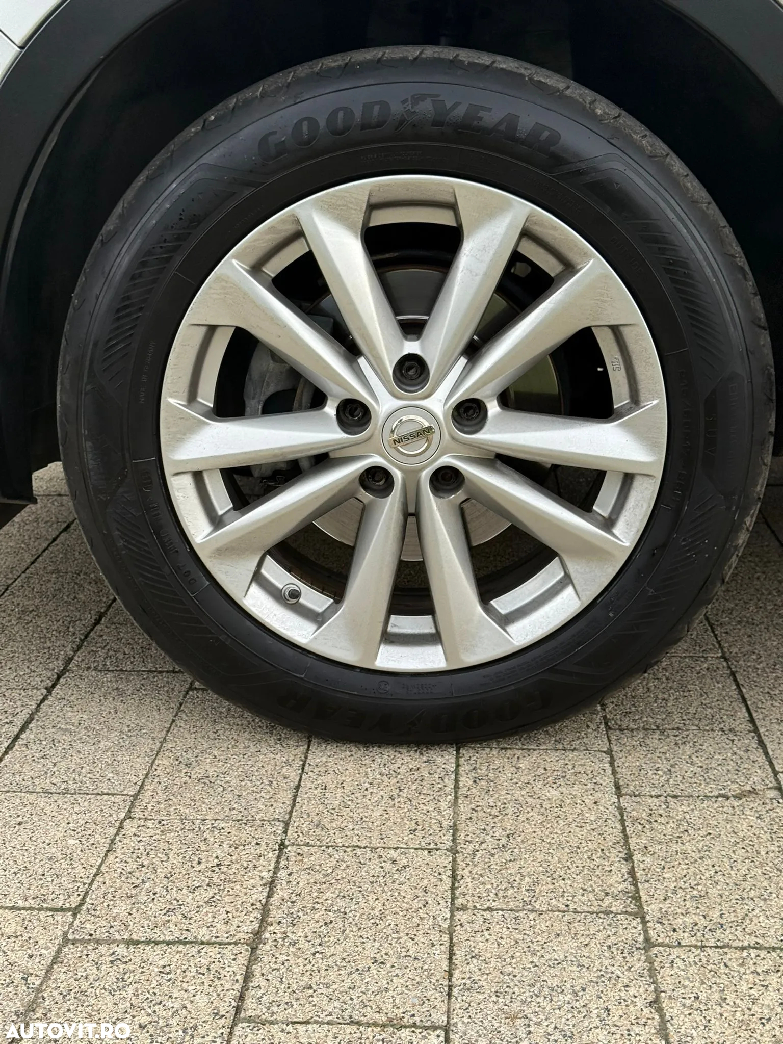 Nissan Qashqai 1.5 DCI Start/Stop N-Connecta - 19