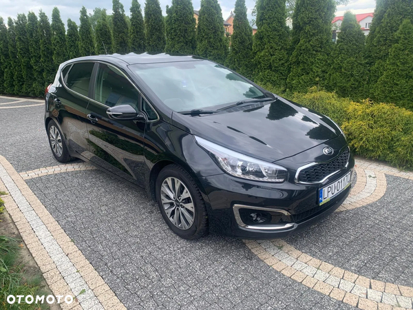 Kia Ceed Cee'd 1.6 CRDi Smart