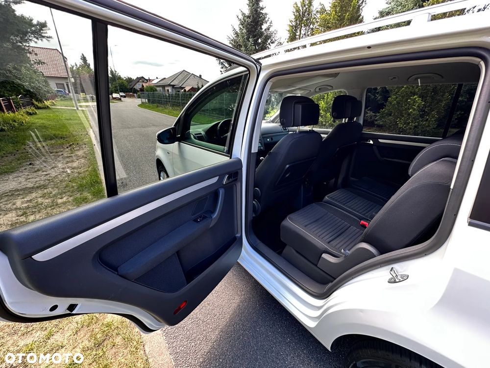 Volkswagen Touran 1.4 TSI Cup - 22