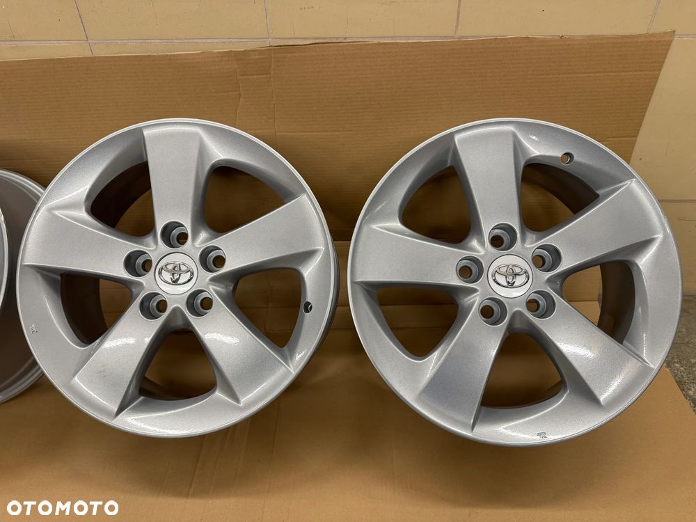 Toyota 17 x 7J ET50 - 3