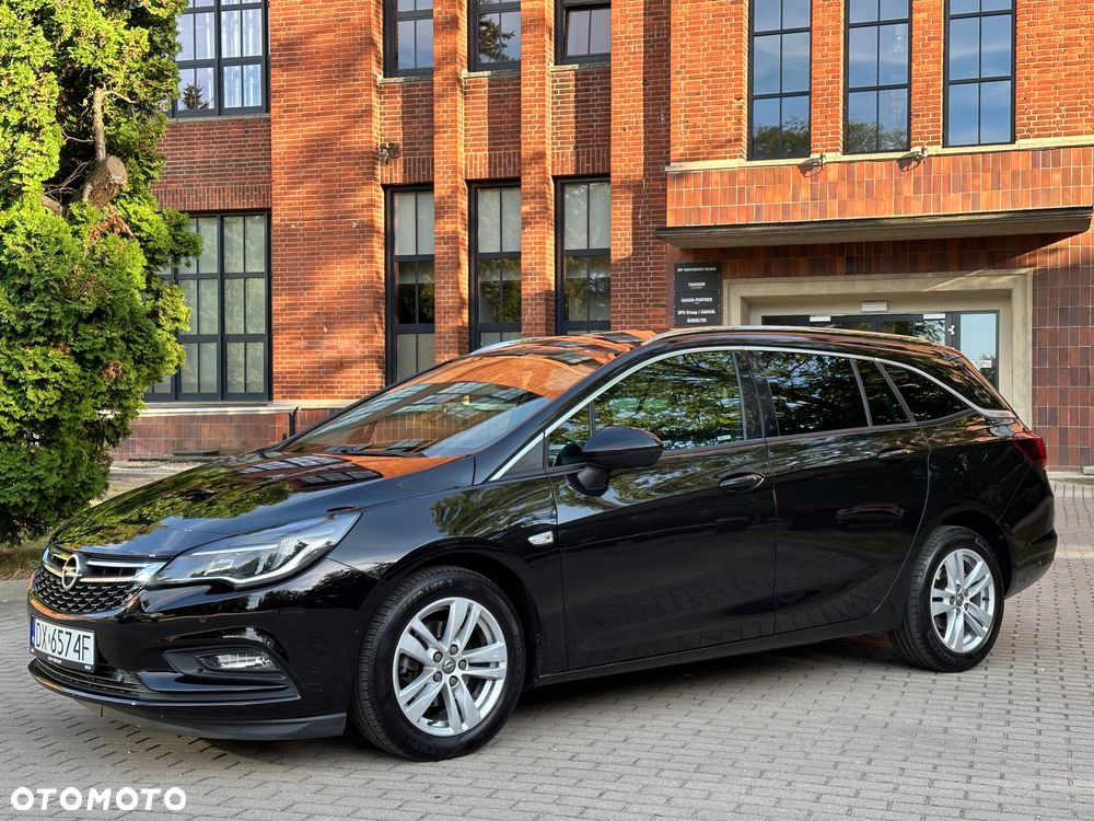 Opel Astra 1.6 D (CDTI) Start/Stop Business - 2
