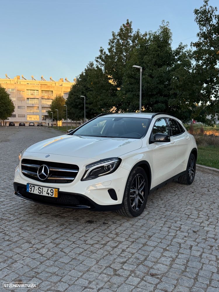 Mercedes-Benz GLA 220 CDI 4Matic 7G-DCT — photo 3