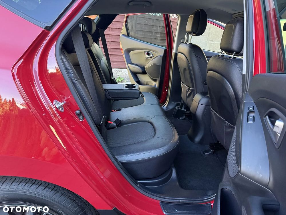 Hyundai ix35 1.6 2WD Fifa World Cup Edition - 29