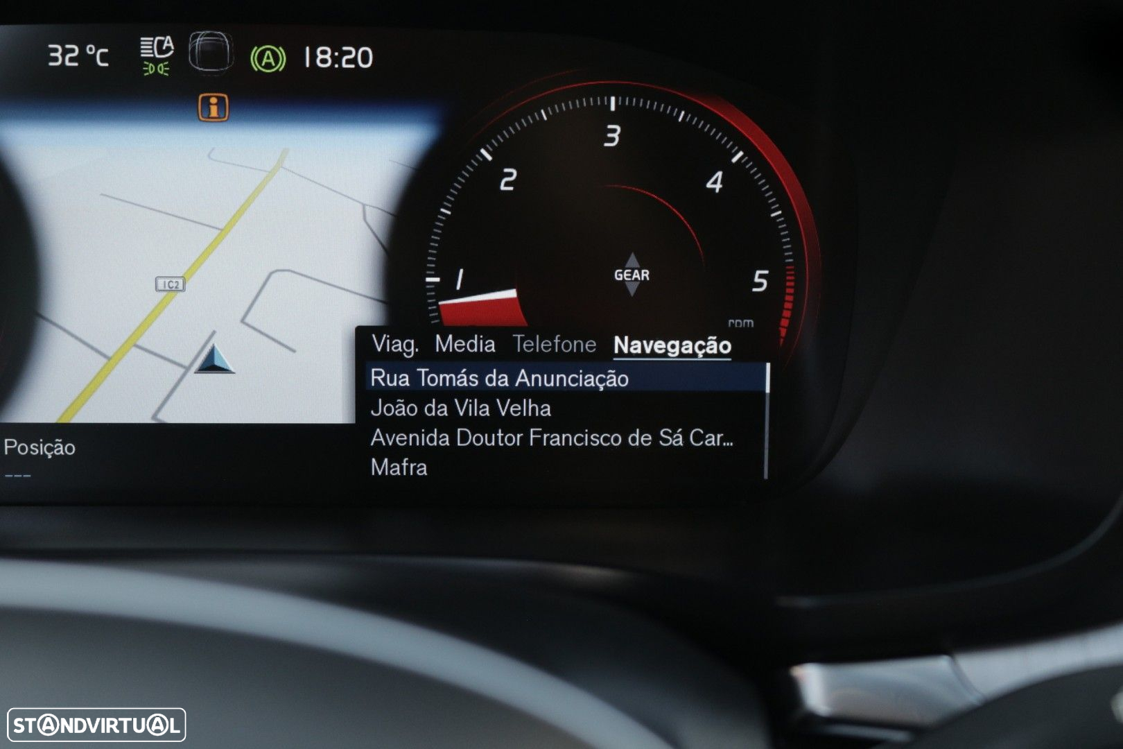 Volvo V60 2.0 D3 Momentum Core - 39
