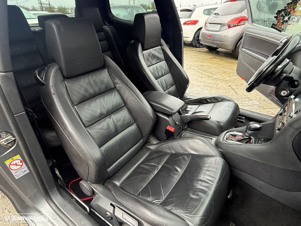 VW Golf 2.0 TSi GTI DSG - 14