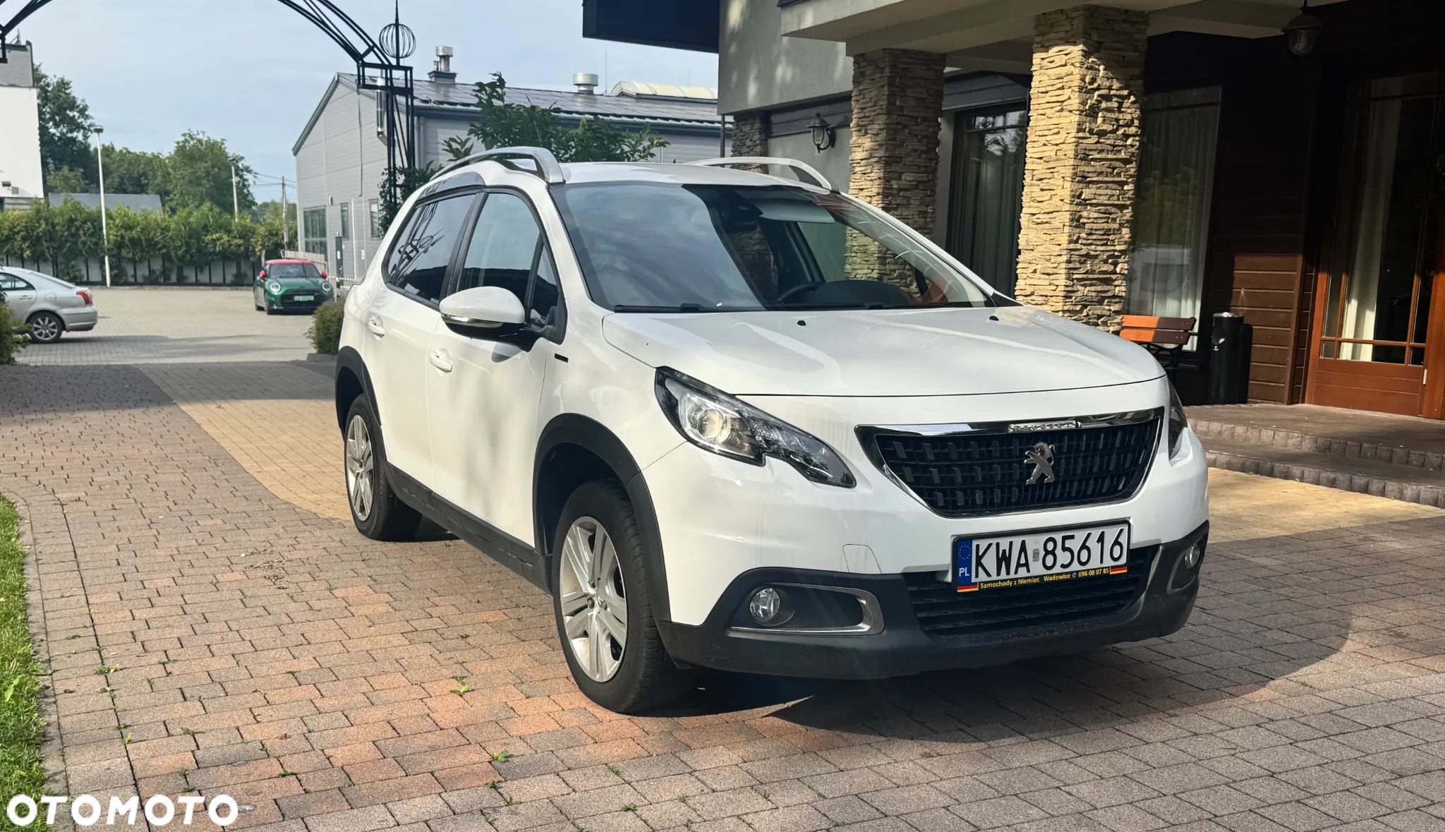 Peugeot 2008 1.2 Pure Tech Style - 5