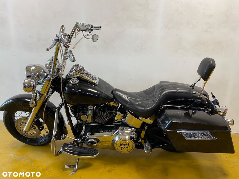 Harley-Davidson Softail Heritage Classic - 13