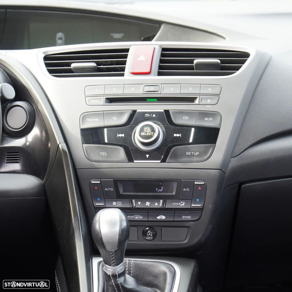 Honda Civic Tourer 1.6 i-DTEC Comfort - 13