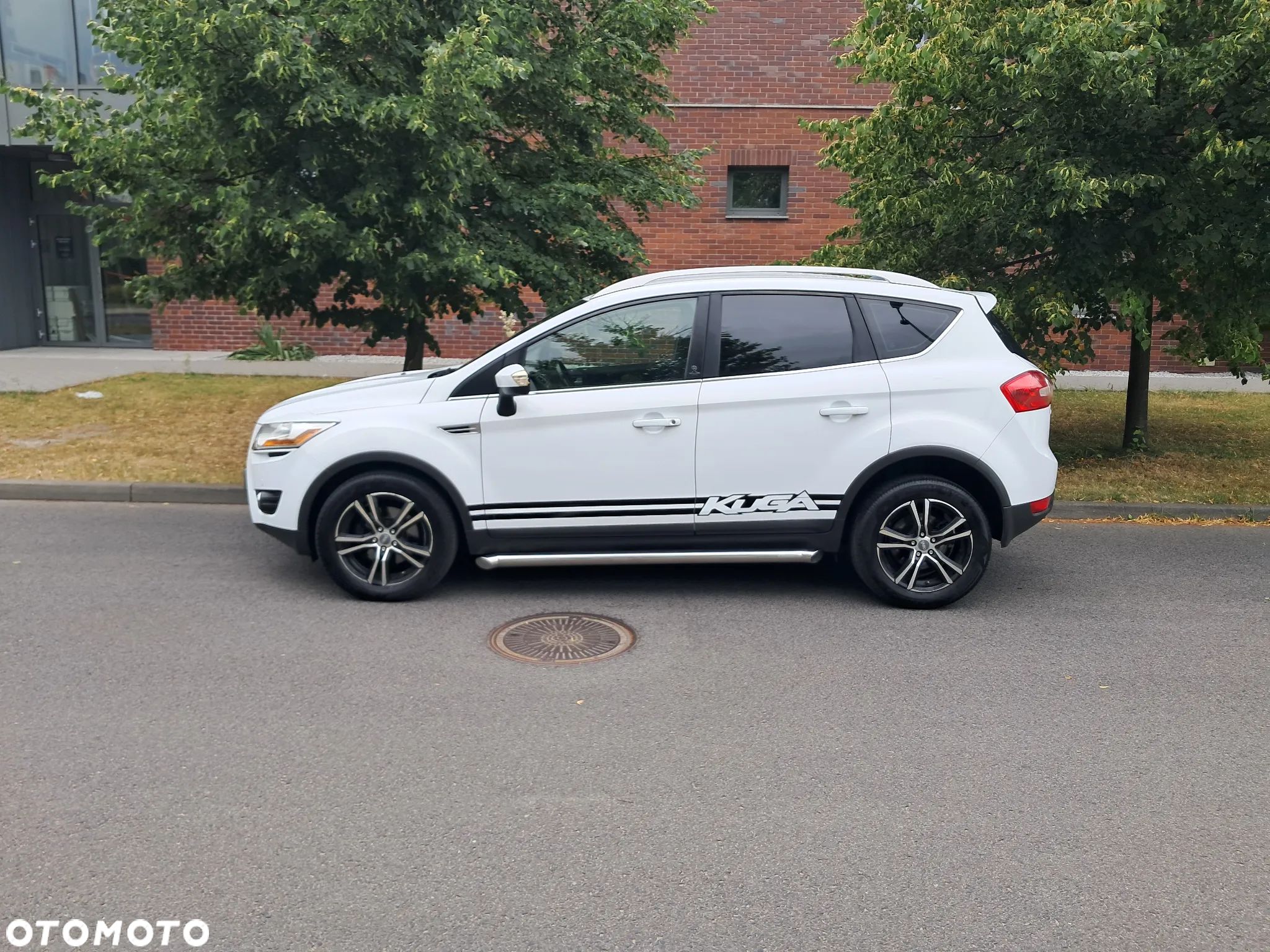 Ford Kuga 2.0 TDCi Individual - 1