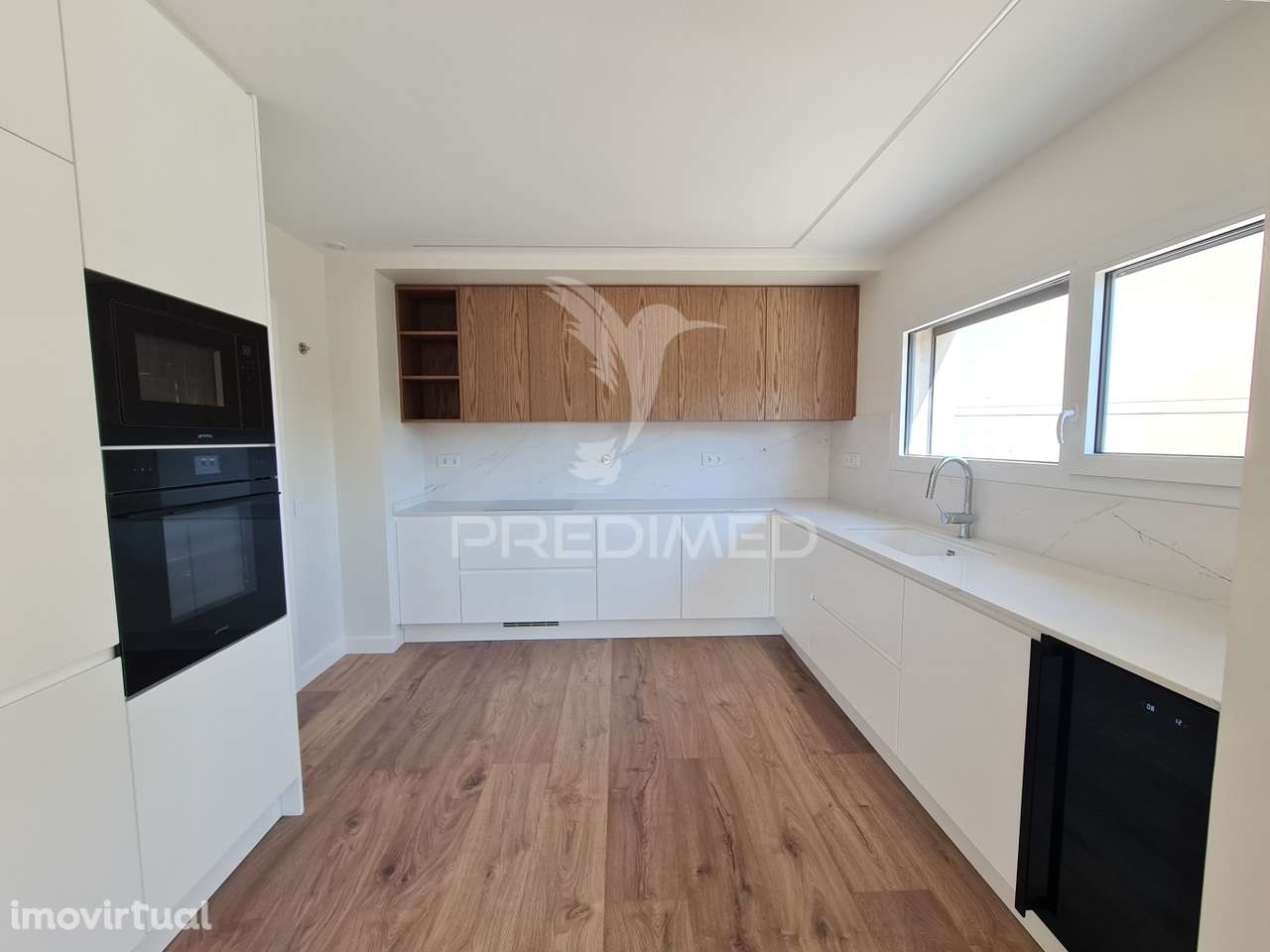 Elegância Contemporânea a estrear no Coração de Cascais - Grande imagem: 5/35