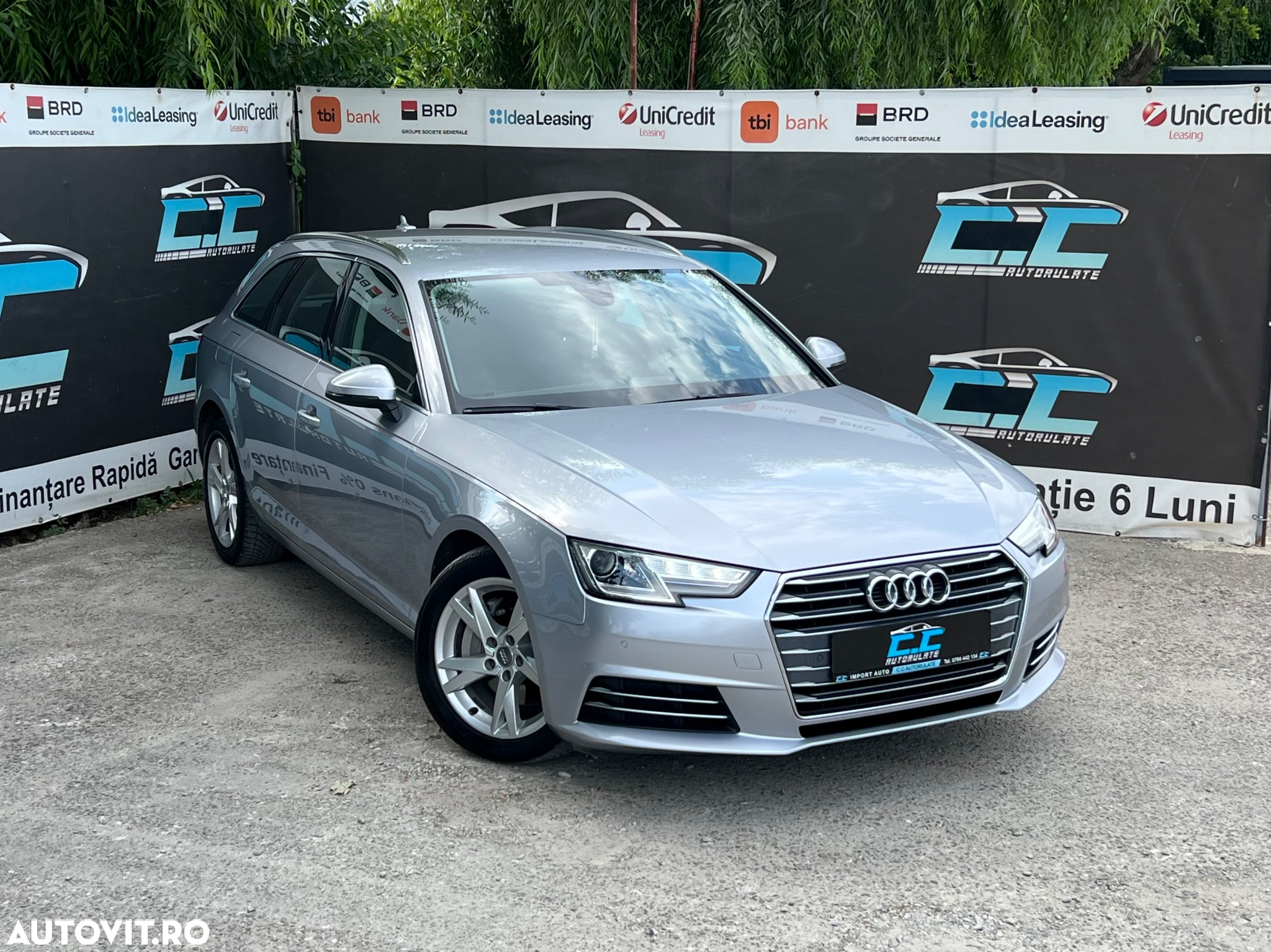 Audi A4 Avant 2.0 TDI S tronic Sport - 25