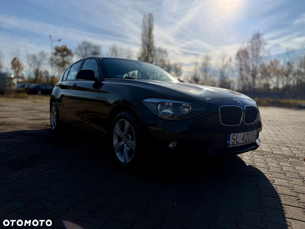 BMW Seria 1 114i - 3