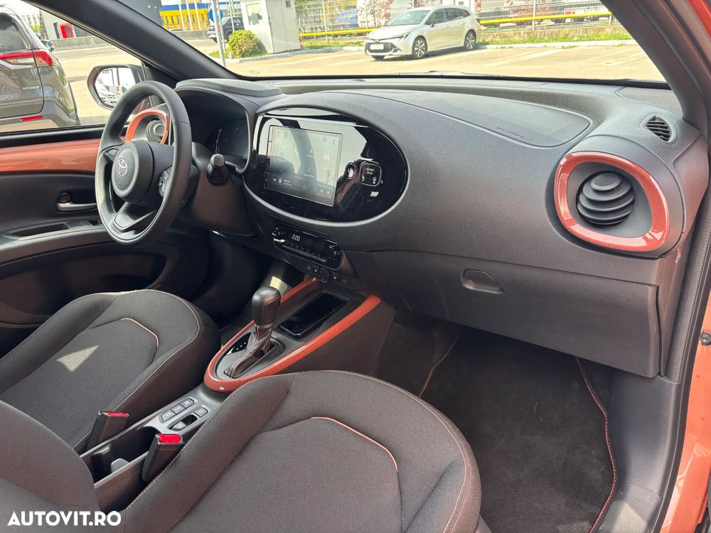 Toyota Aygo X 1.5l HEV 116CP Dynamic - 11