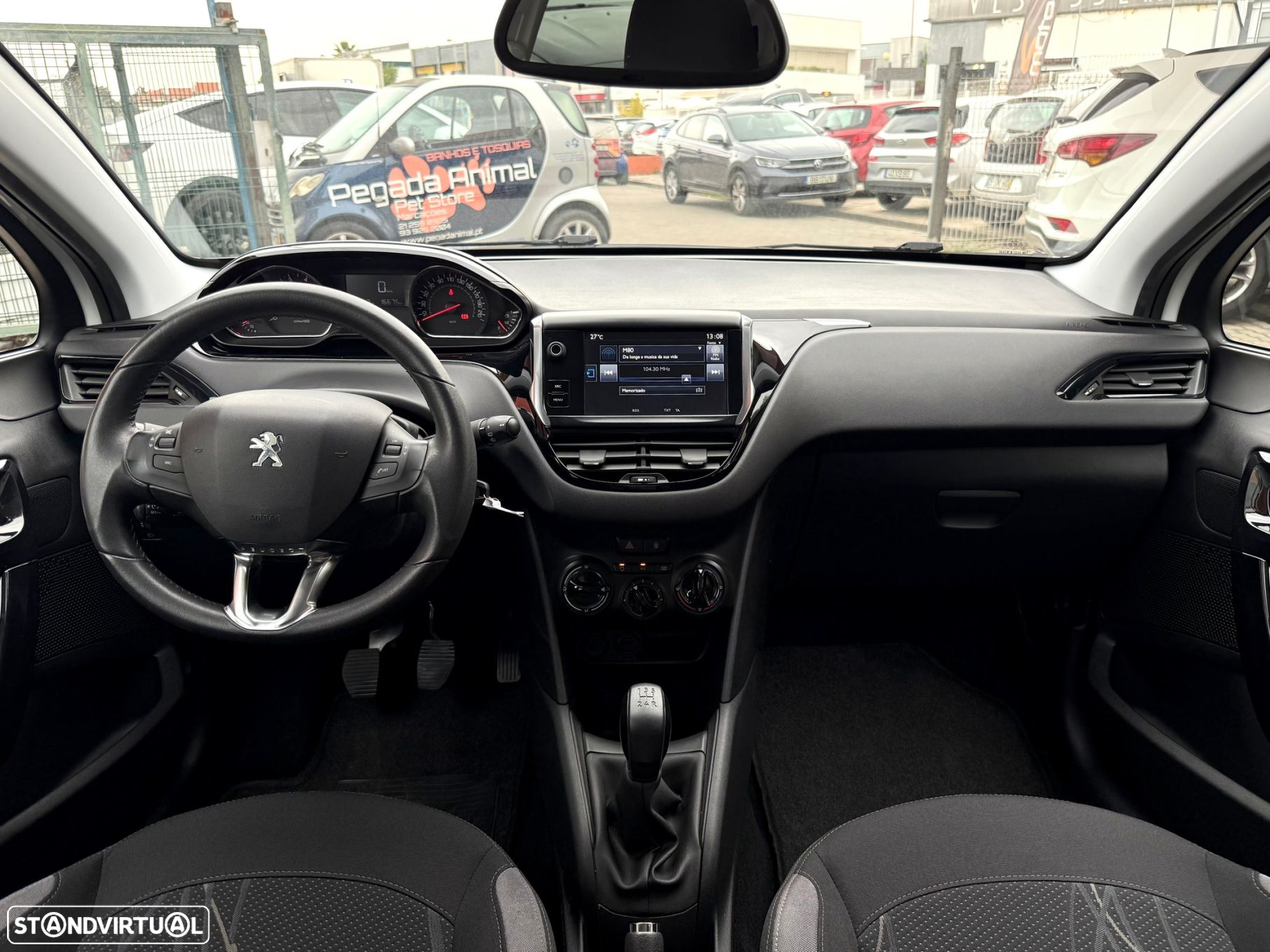 Peugeot 208 1.2 PureTech Style - 15