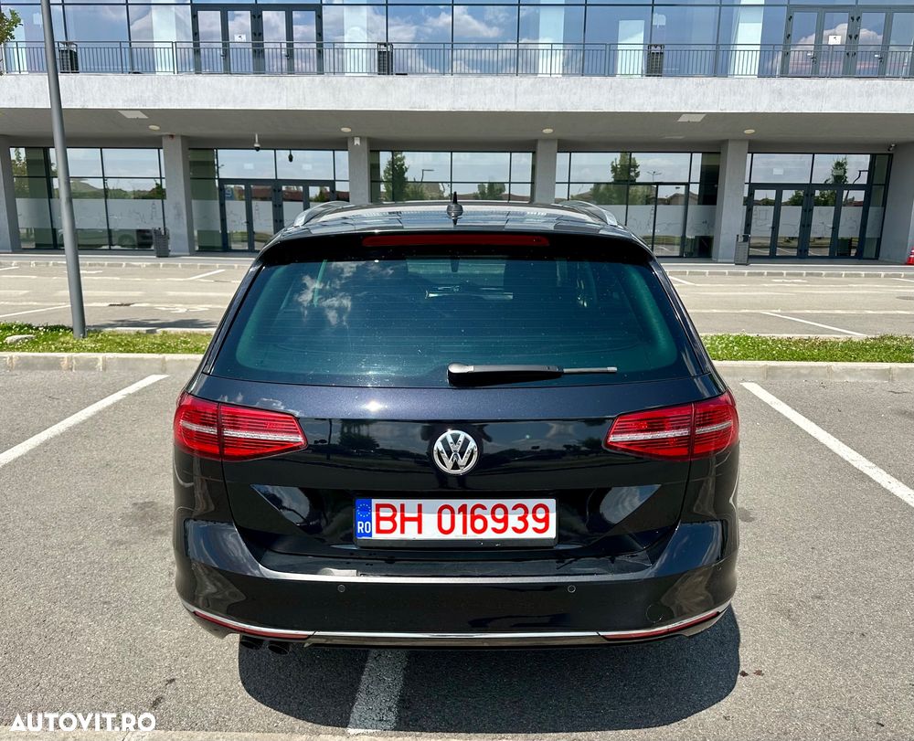 Volkswagen Passat 2.0 TDI DSG Highline - 8
