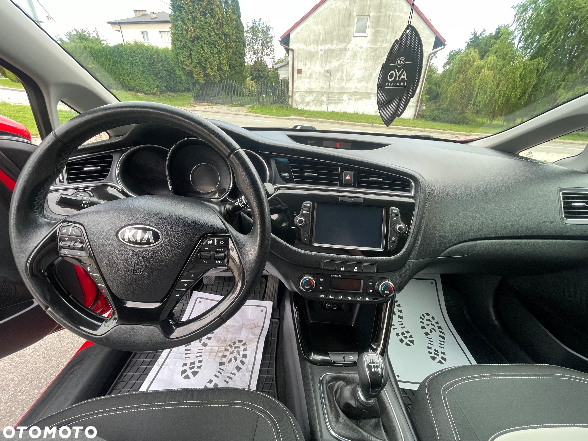 Kia Ceed SW 1.4 Vision - 16