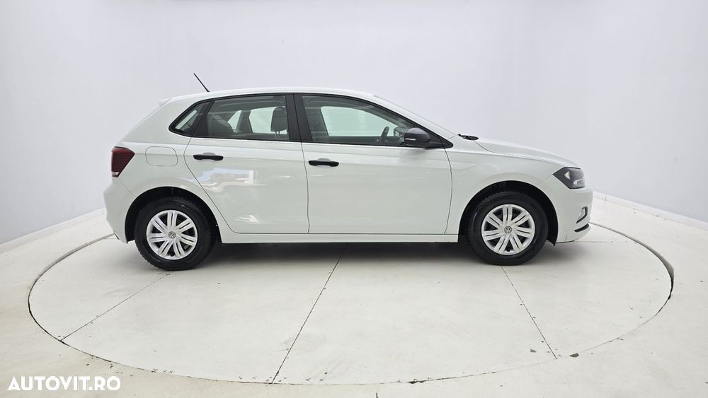 Volkswagen Polo - 7
