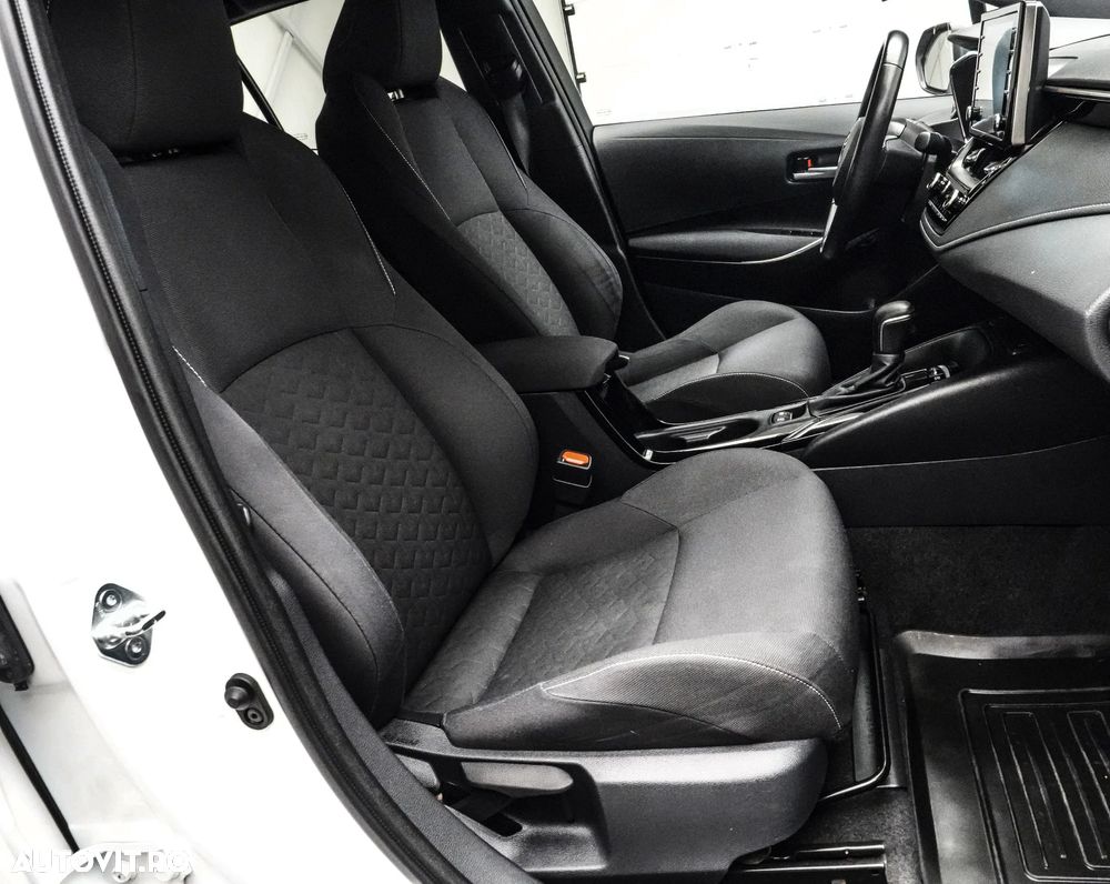 Toyota Corolla 1.8 HSD Dynamic - 14