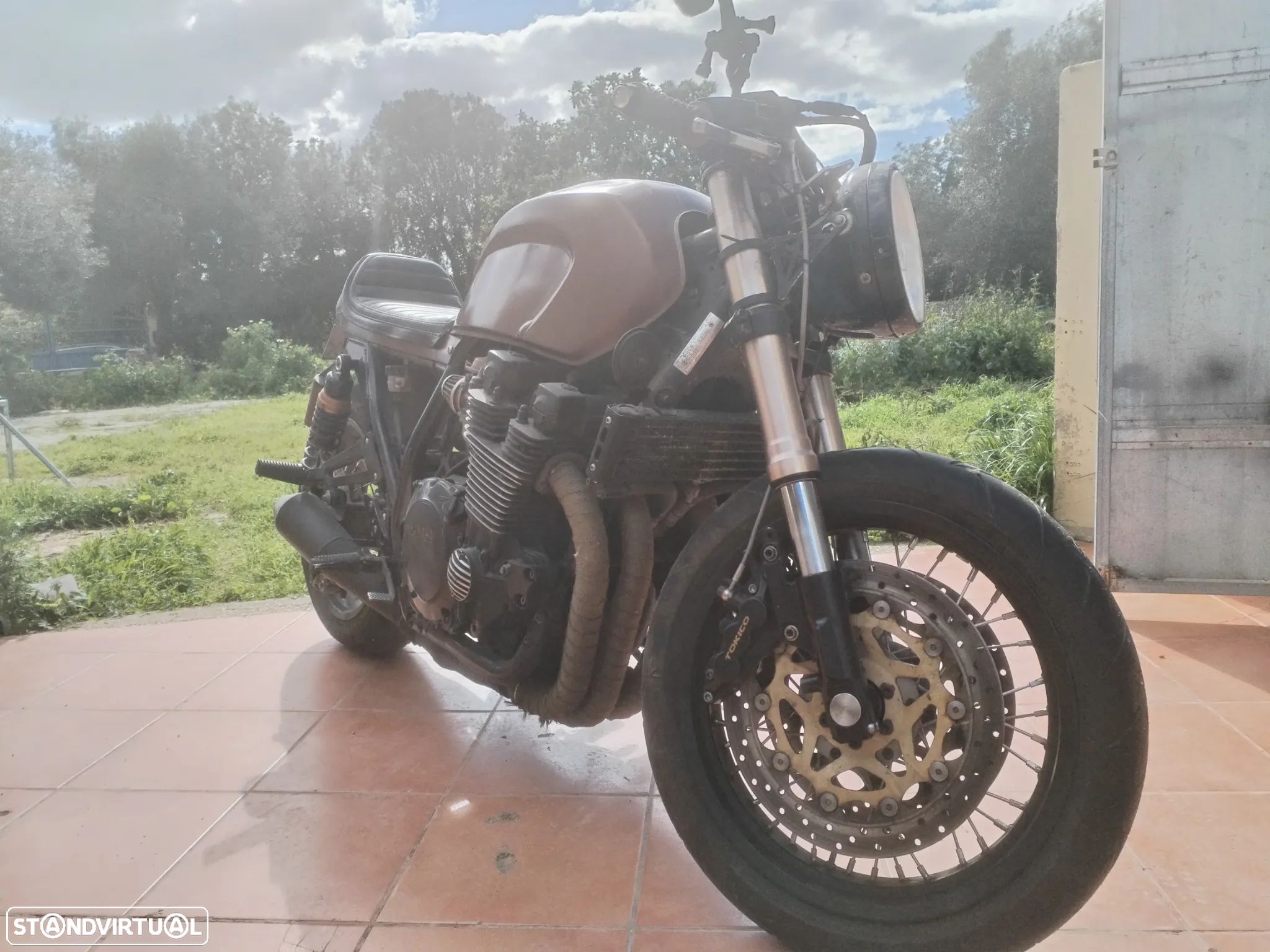 Yamaha XJR - 1