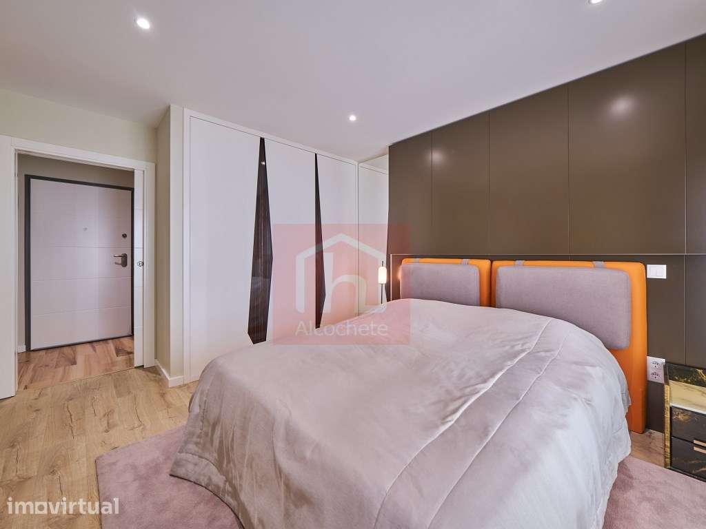 Apartamento T1 com terraço de 83 m2 na RIA GALLEGA, Portas da Cidad... - Grande imagem: 2/21