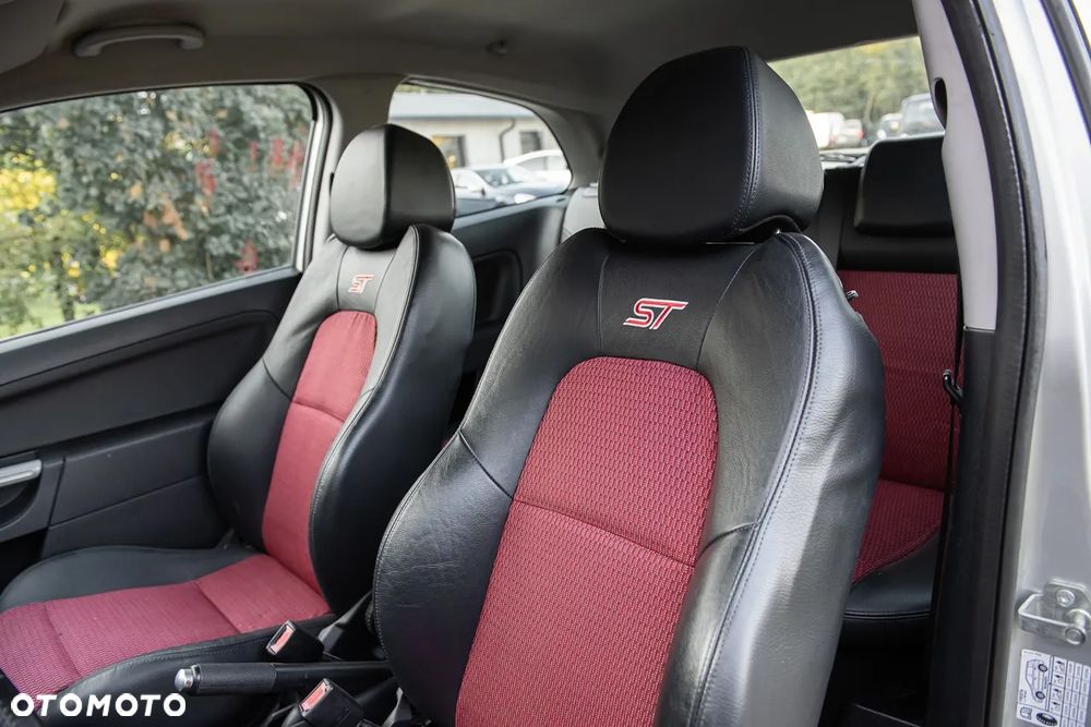 Ford Fiesta - 17