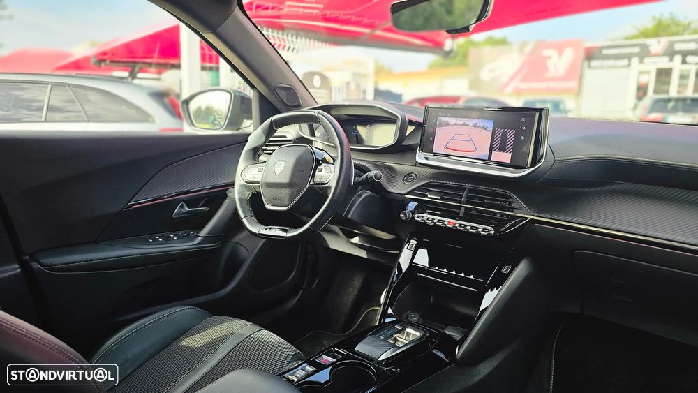 Peugeot 2008 1.2 PureTech GT Line EAT6 - 13