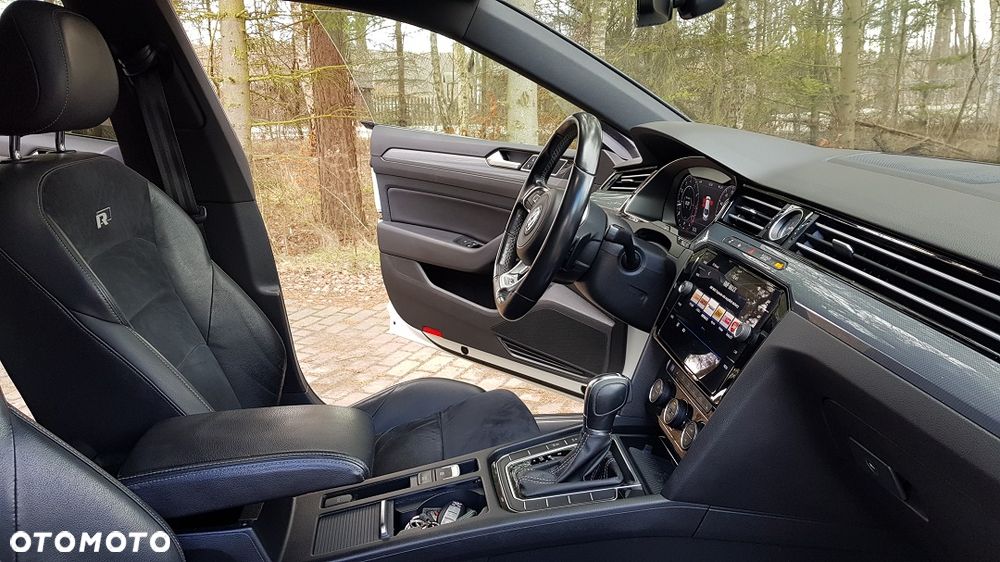 Volkswagen Arteon 2.0 TSI R-Line DSG - 24