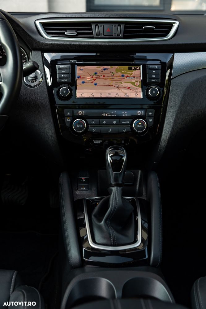 Nissan Qashqai 1.7 dCi Xtronic ALL-MODE 4x4i TEKNA - 13