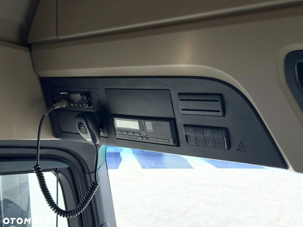 Mercedes-Benz ACTROS 1845 / STANDARD / SALON PL - 9