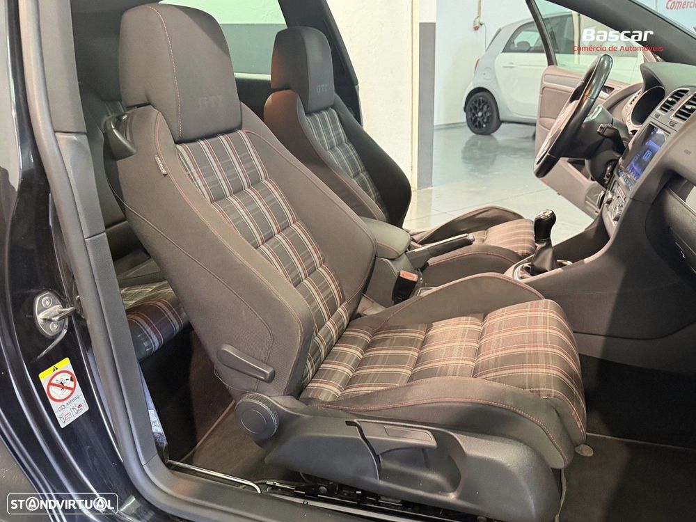 VW Golf 2.0 TSi GTI - 13