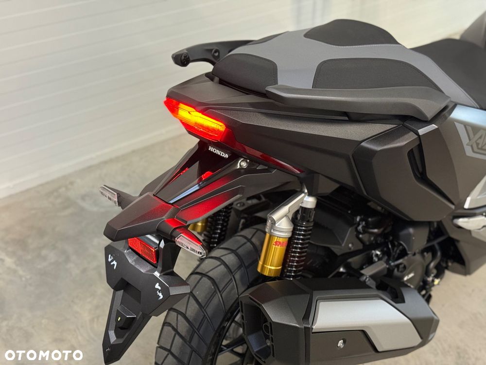 Honda ADV350 - 17