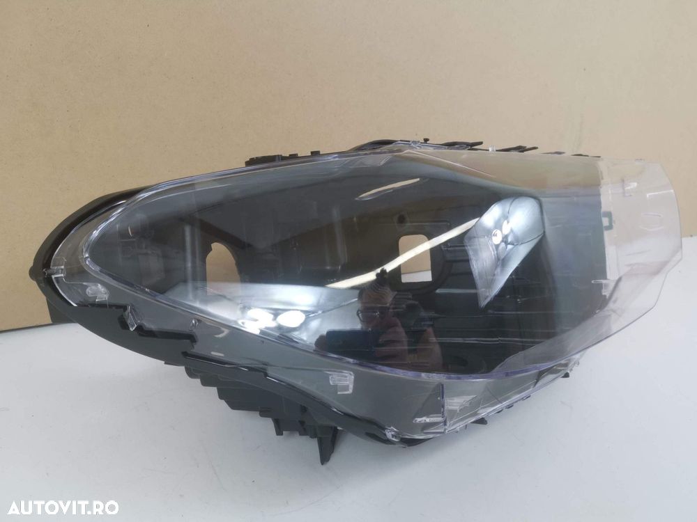 Carcasa Far Cu Sticla Far Dreapta Xenon Adaptiv BMW Seria 5 G30 2016 2 - 4