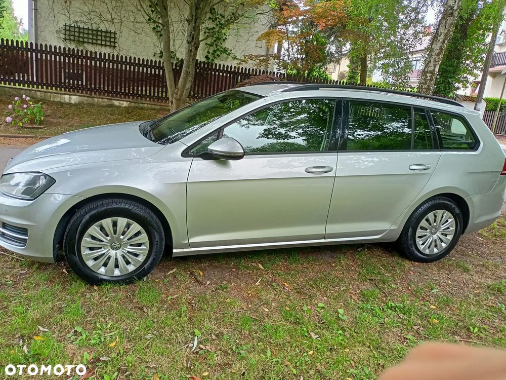 Volkswagen Golf 1.6 TDI BlueMotion Trendline - 5