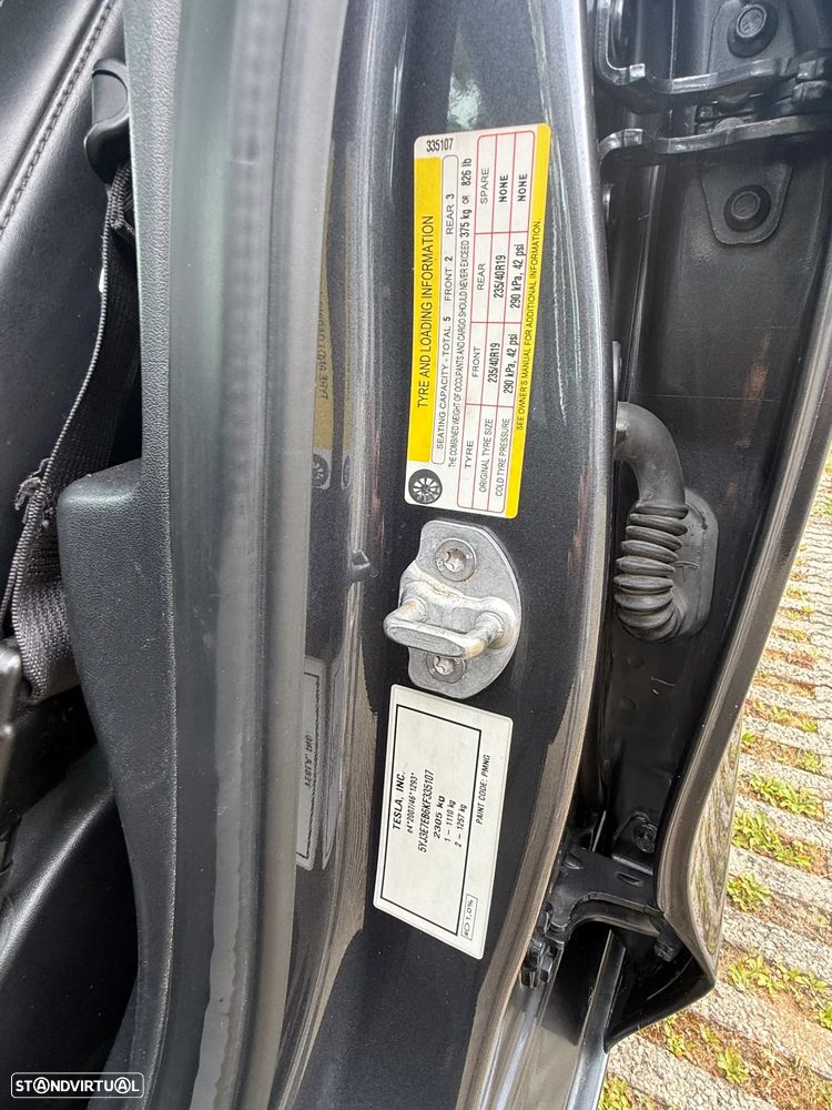 Tesla Model 3 - 19