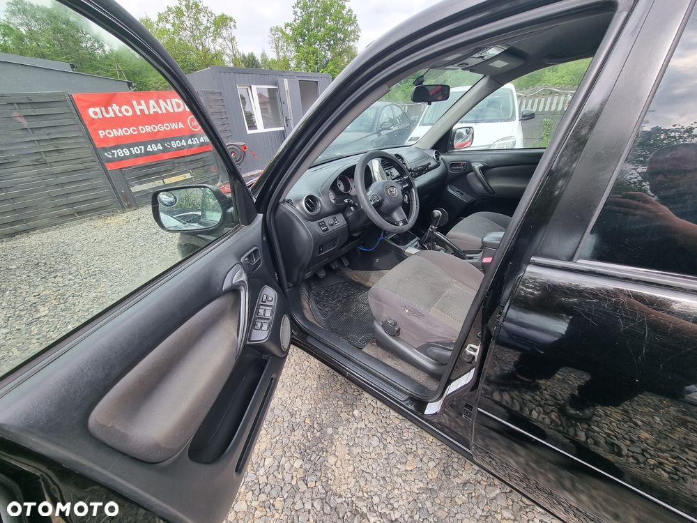 Toyota RAV4 2.0 VVT-i Sol - 3