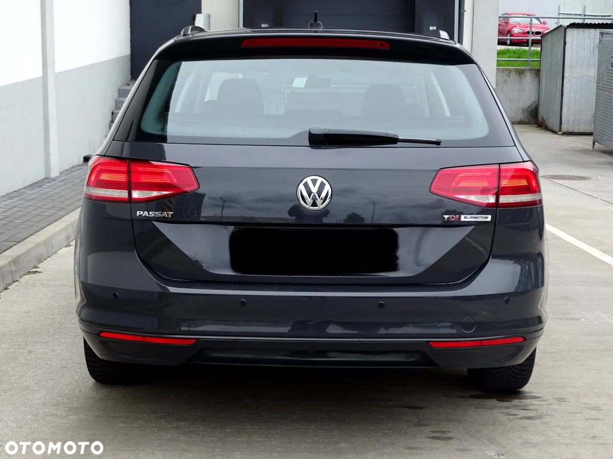 Volkswagen Passat 1.6 TDI BMT Comfortline - 7