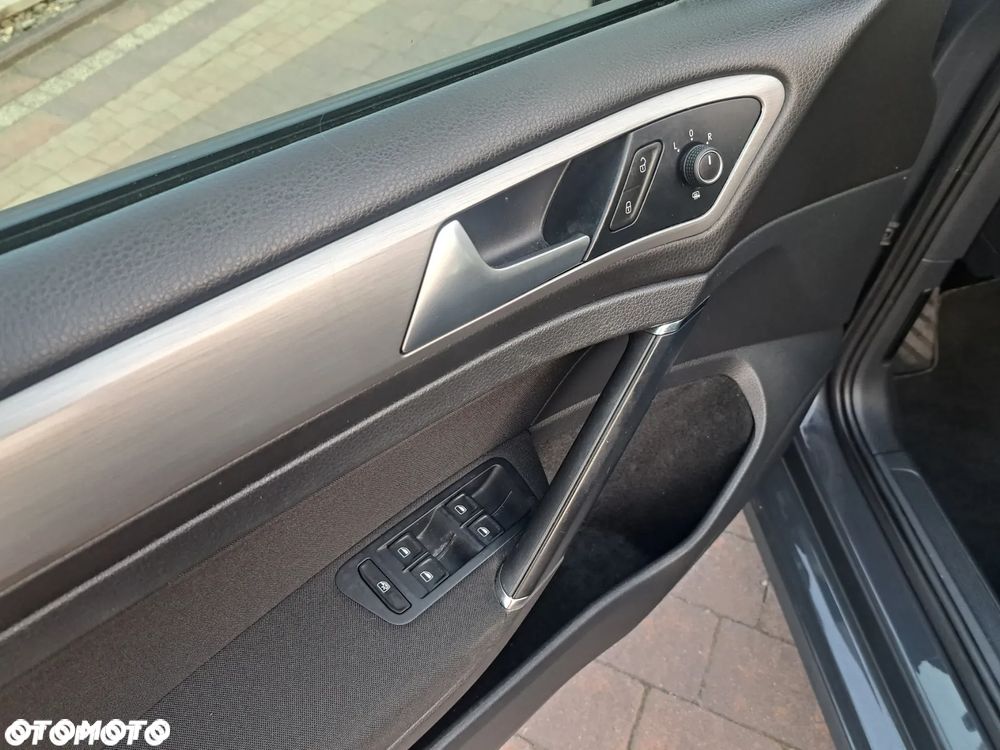 Volkswagen Golf 2.0 TDI (BlueMotion Technology) DSG Comfortline - 13